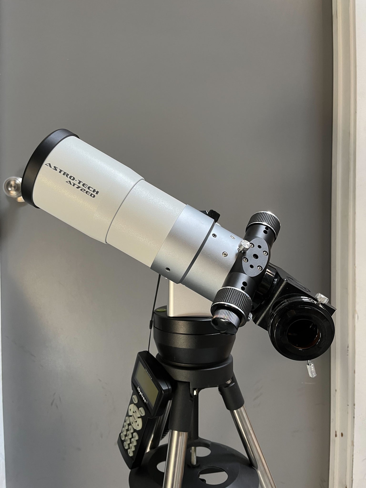 USED - Astro-Tech AT72ED on CubePro – Cloud Break Optics